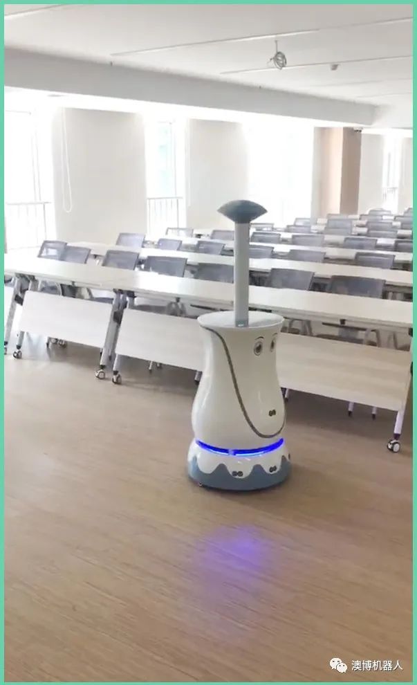 服務迎賓機器人