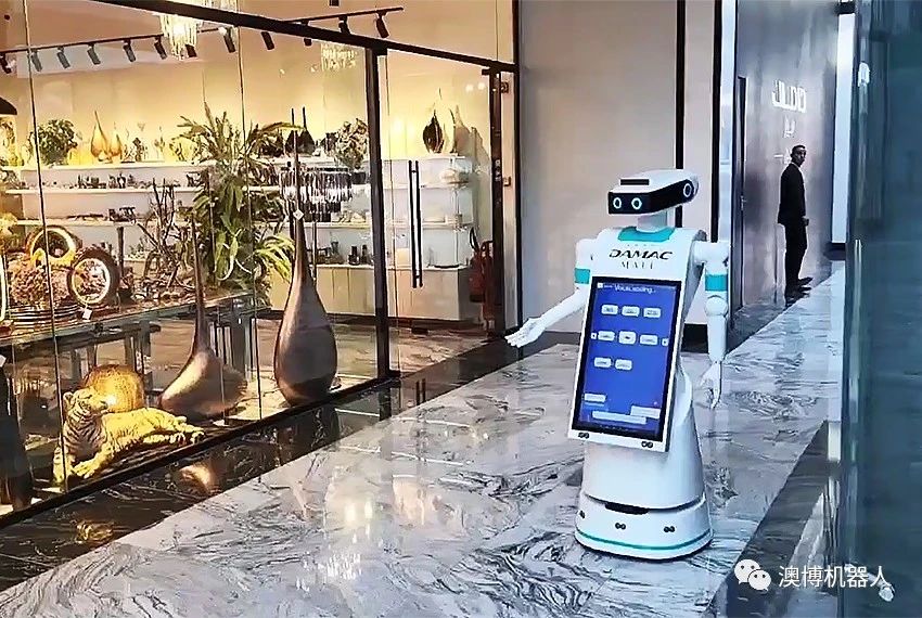 商場機器人